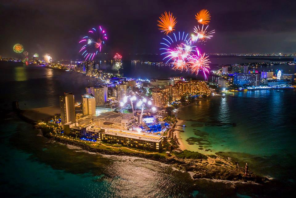 Renta un Yate en Cancún para una Celebración Excepcional